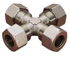 Cross Compression Fitting with External Nut - 430901000